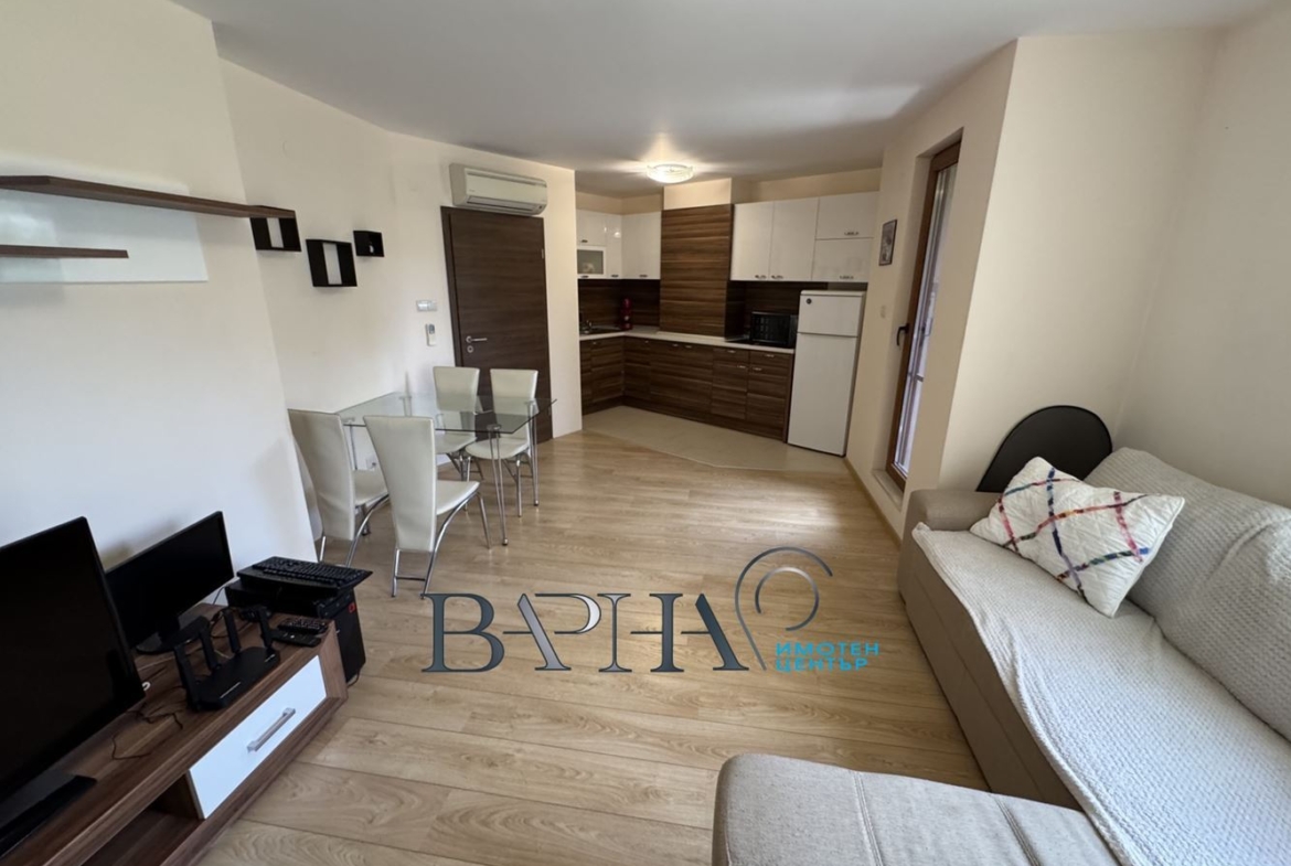 2-стаен - Варна, м-т Ален Мак - 0