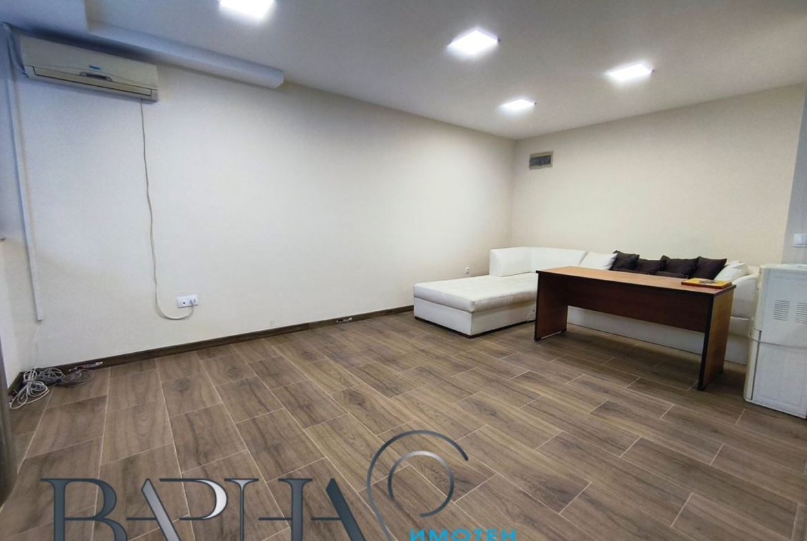 Офис - Варна, Трошево - 0