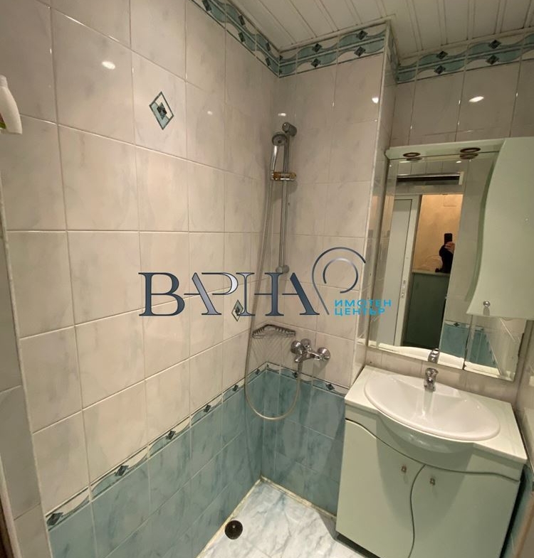 Продава Тристаен Апартамент Панелен Блок Трошево - 0