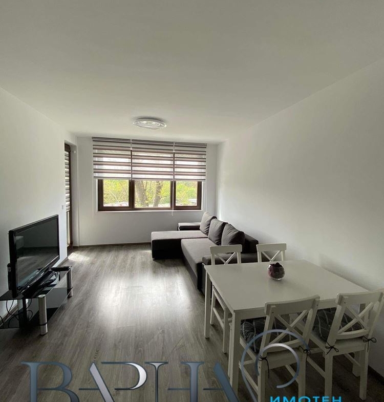 2-стаен - Варна, Младост 1 - 0