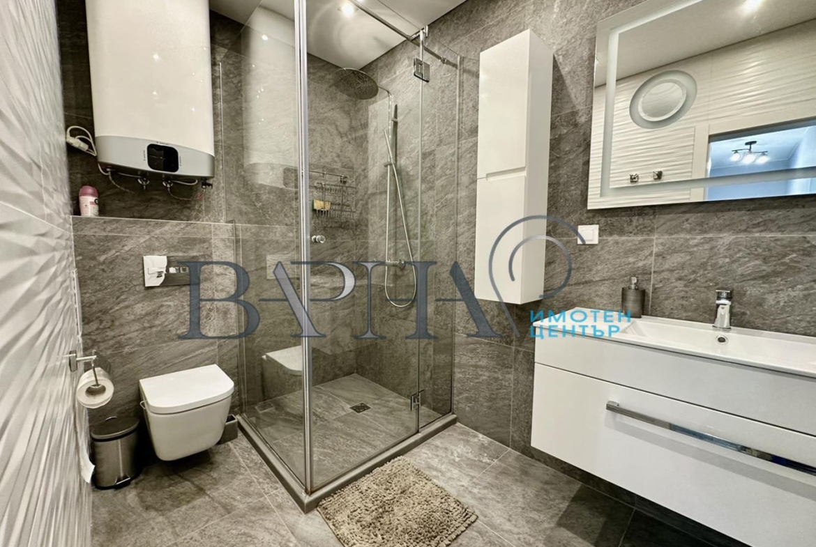 3-стаен - Варна, Цветен - 0