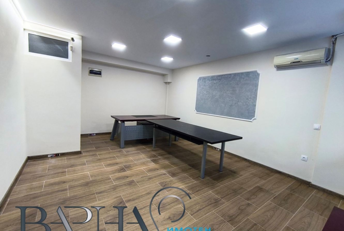 Офис - Варна, Трошево - 0