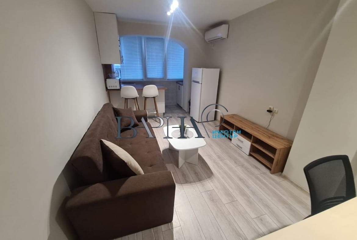 2-стаен - Варна, Генералите - 0