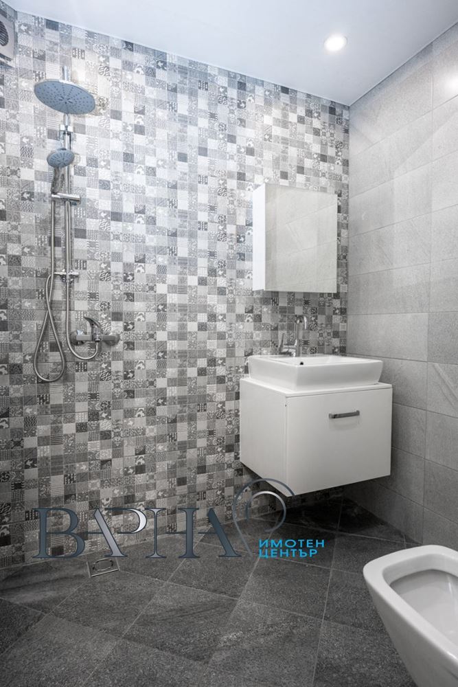 3-стаен - Варна, Лятно кино Тракия - 0