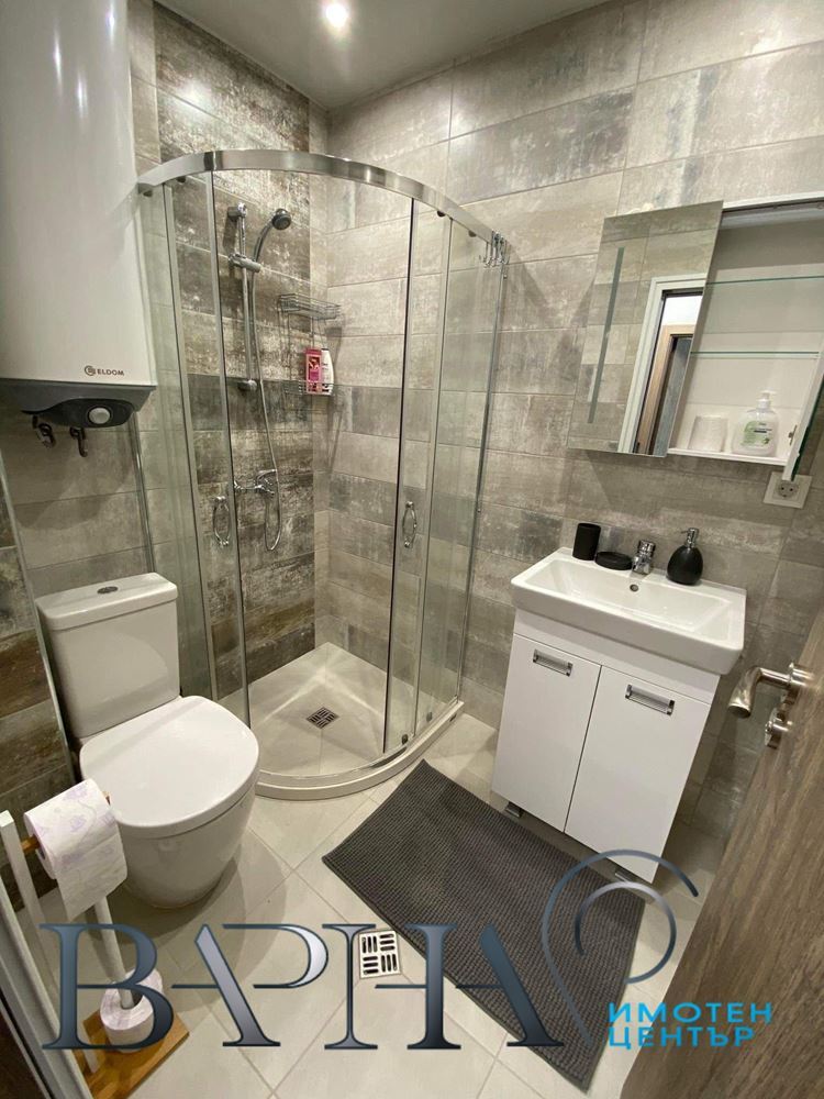 2-стаен - Варна, Младост 1 - 0