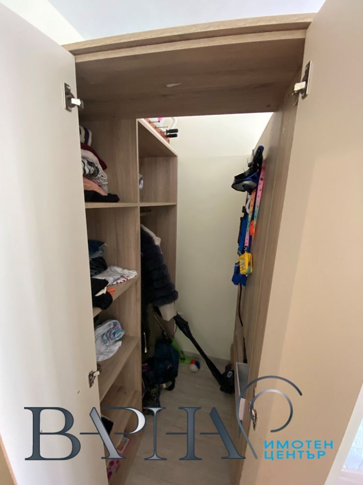 Отдава Под Наем Обзаведен Апартамент с Двойно Паркомясто Възраждане 1 - 0