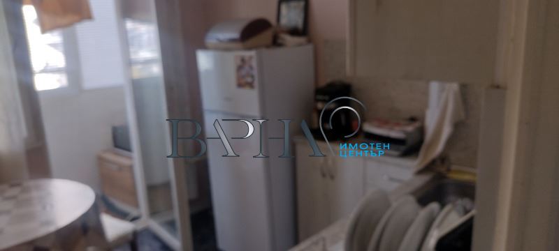 Продава Гарсониера След Ремонт в кв. Владиславово - 0