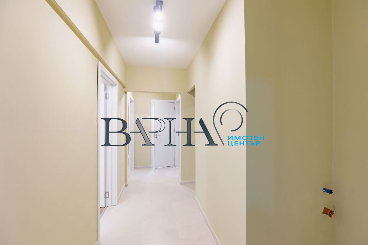 Продава Тристаен апартамент Чайка До Пазара - 0