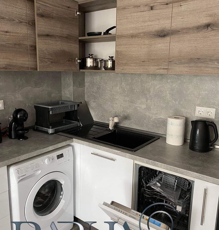 2-стаен - Варна, Младост 1 - 0