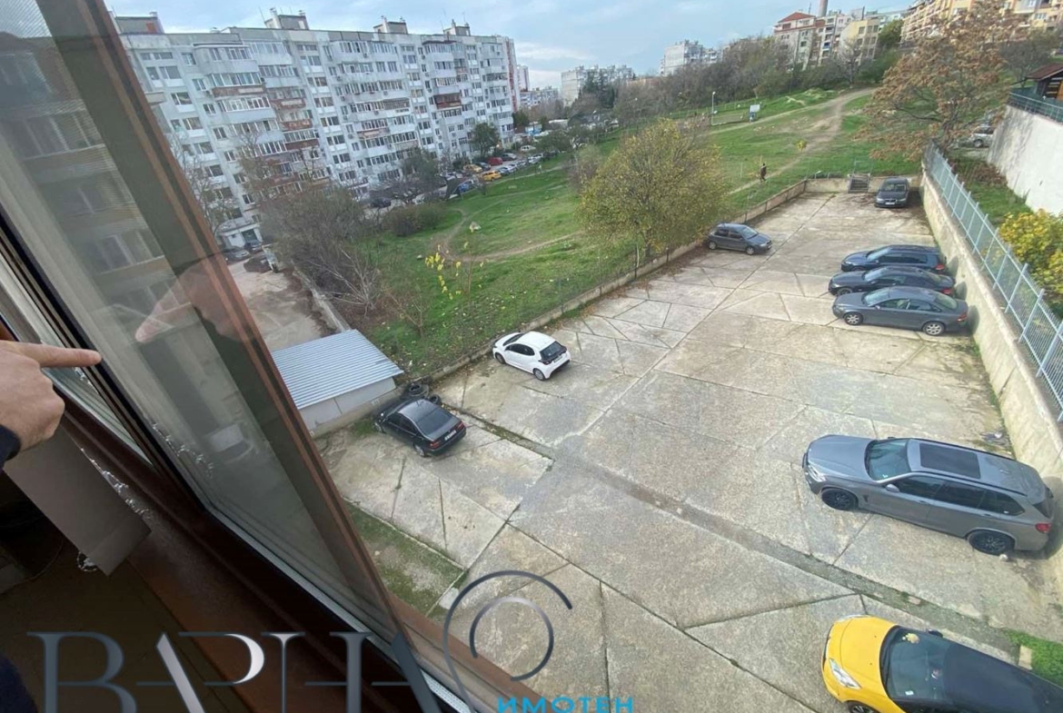 Отдава Под Наем Обзаведен Апартамент с Двойно Паркомясто Възраждане 1 - 0