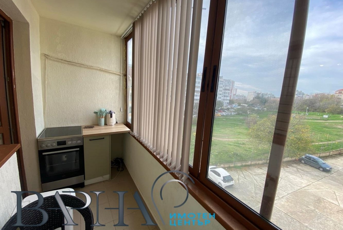 Отдава Под Наем Обзаведен Апартамент с Двойно Паркомясто Възраждане 1 - 0