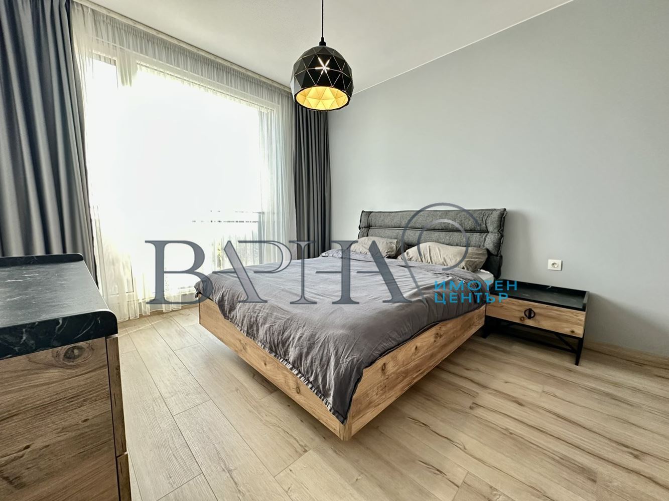 3-стаен - Варна, Цветен - 0