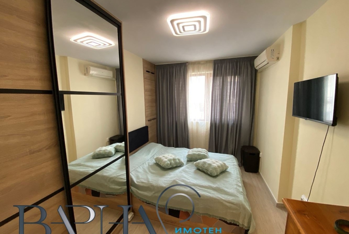 Отдава Под Наем Обзаведен Апартамент с Двойно Паркомясто Възраждане 1 - 0