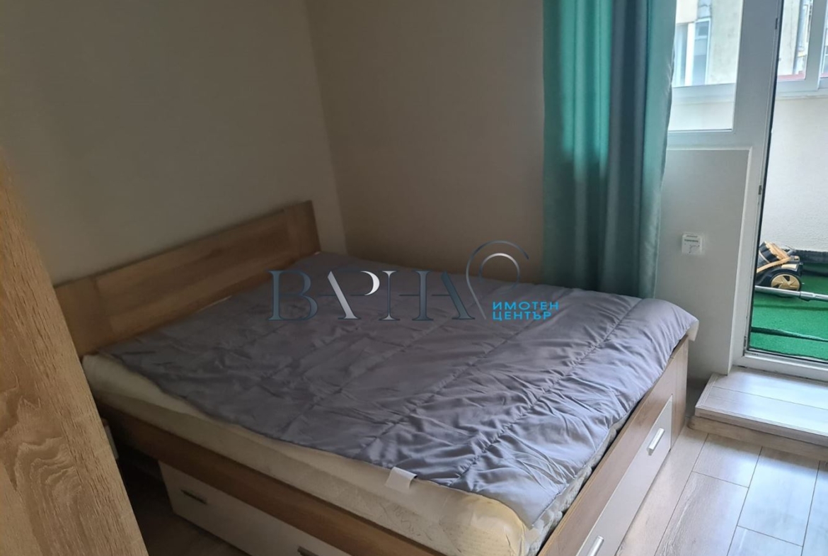 2-стаен - Варна, Генералите - 0