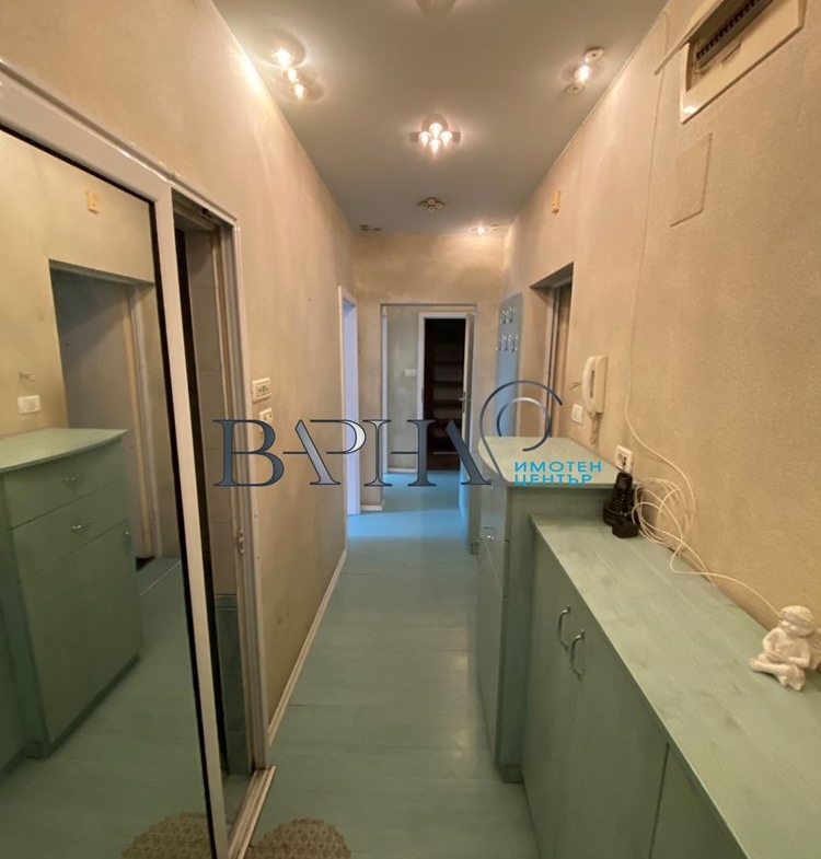 Продава Тристаен Апартамент Панелен Блок Трошево - 0