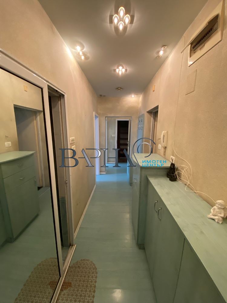 Продава Тристаен Апартамент Панелен Блок Трошево - 0