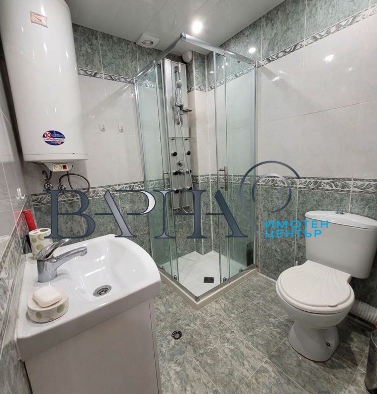 Под Наем Тристаен Обзаведен Апартамент - 0