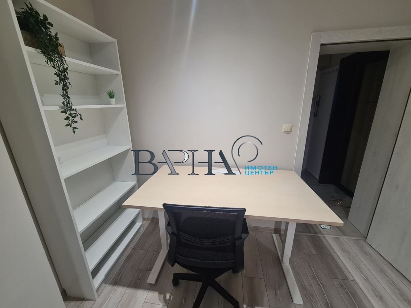 2-стаен - Варна, Генералите - 0