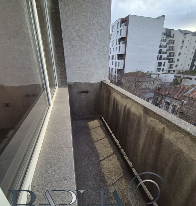 3-стаен - Варна, Колхозен пазар - 0