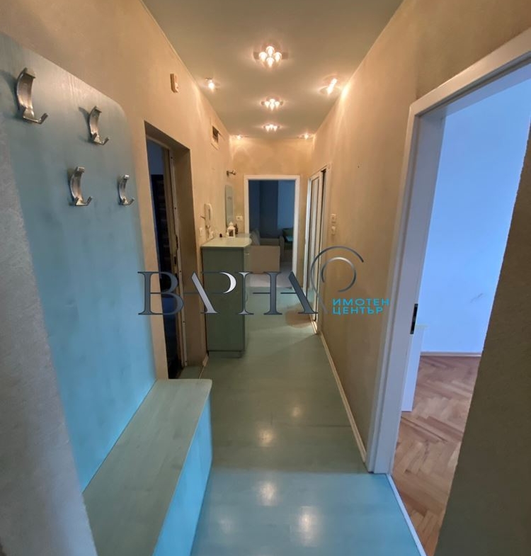 Продава Тристаен Апартамент Панелен Блок Трошево - 0