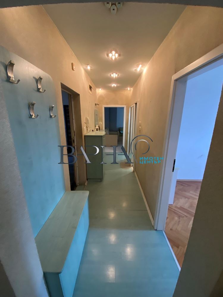 Продава Тристаен Апартамент Панелен Блок Трошево - 0