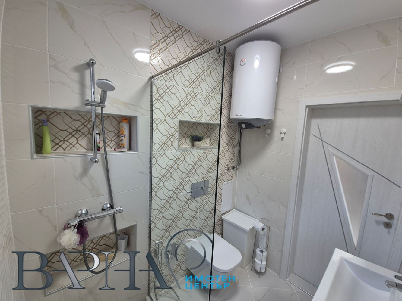 2-стаен - Варна, к.к. Св.Св. Константин и Елена - 0