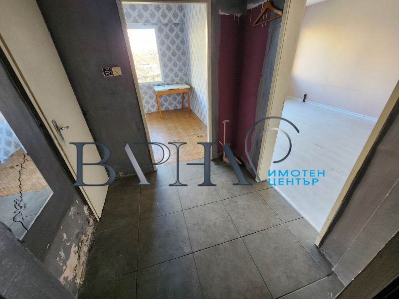 Продава Гарсониера в Панелен Блок - 0