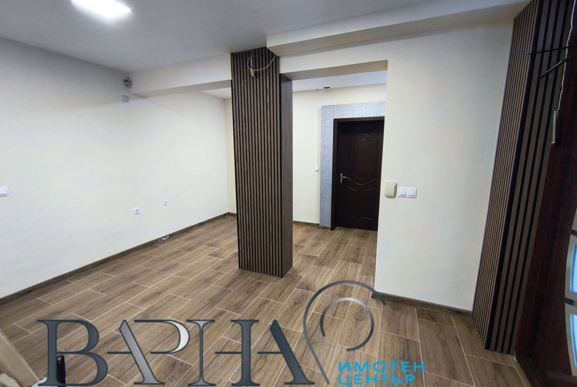 Офис - Варна, Трошево - 0