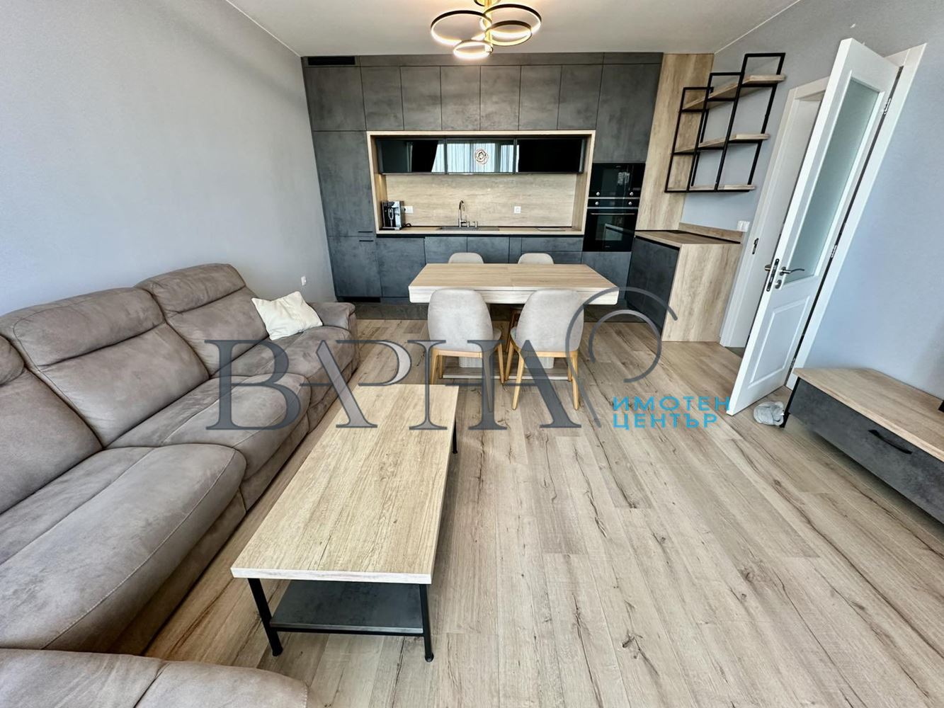 3-стаен - Варна, Цветен - 0