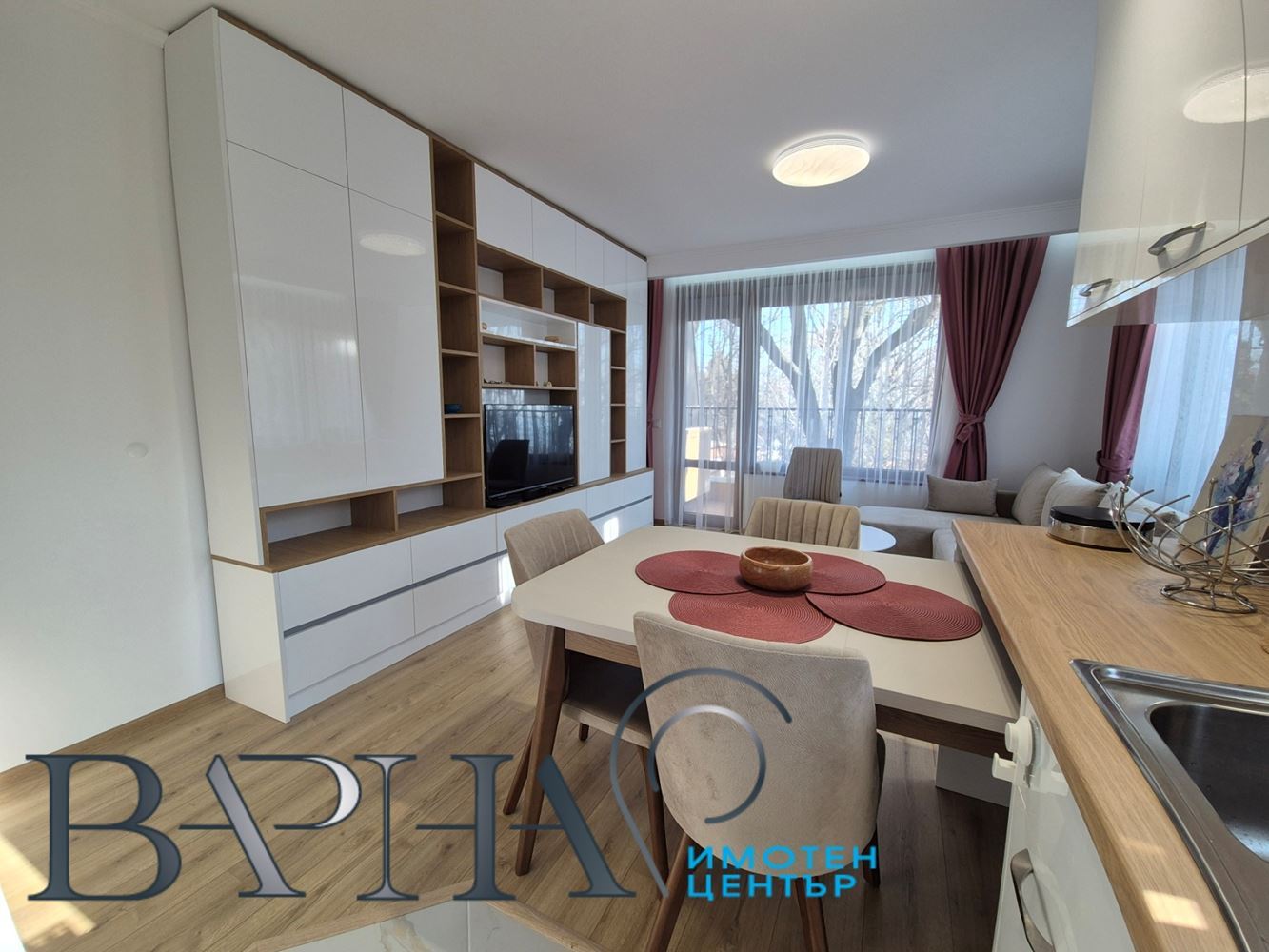 2-стаен - Варна, к.к. Св.Св. Константин и Елена - 0