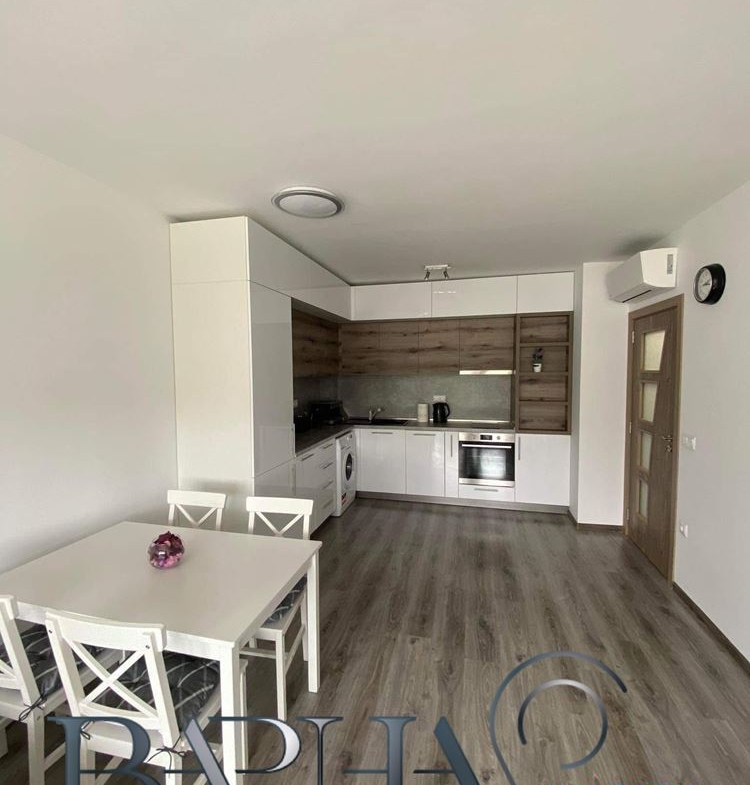 2-стаен - Варна, Младост 1 - 0