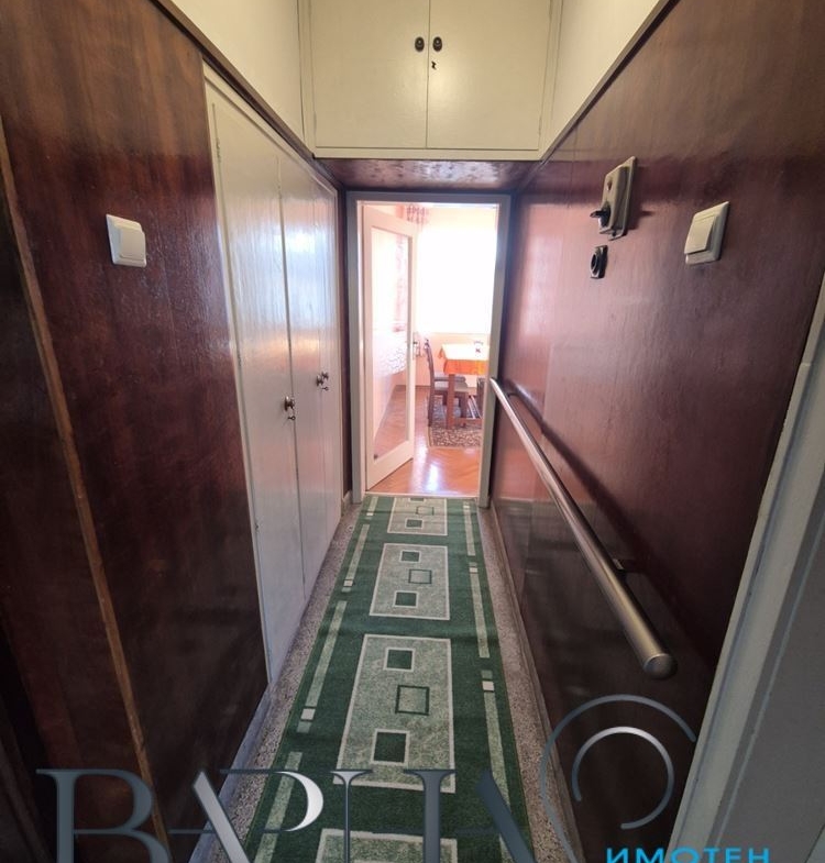 3-стаен - Варна, Колхозен пазар - 0