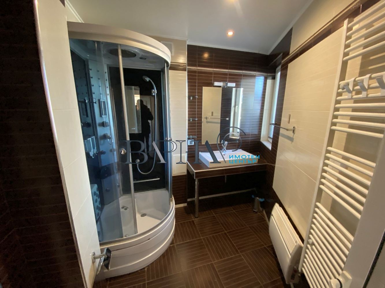 4-стаен - Варна, Погребите - 0