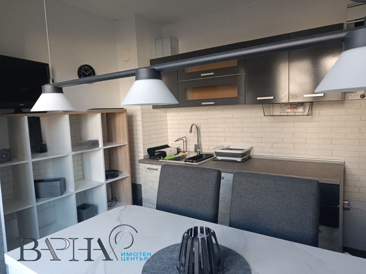 3-стаен – Варна, Цветен-0 3-стаен - Варна, Цветен - 0