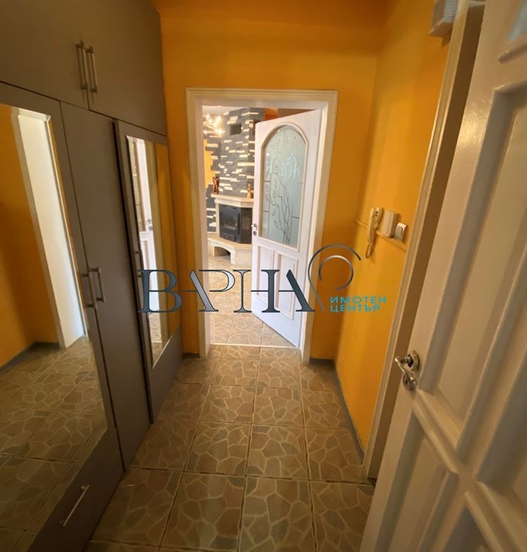 2-стаен - Варна, Генералите - 0