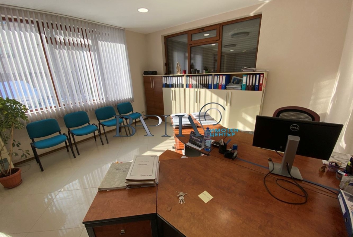 Офис - Варна, Бриз - 0