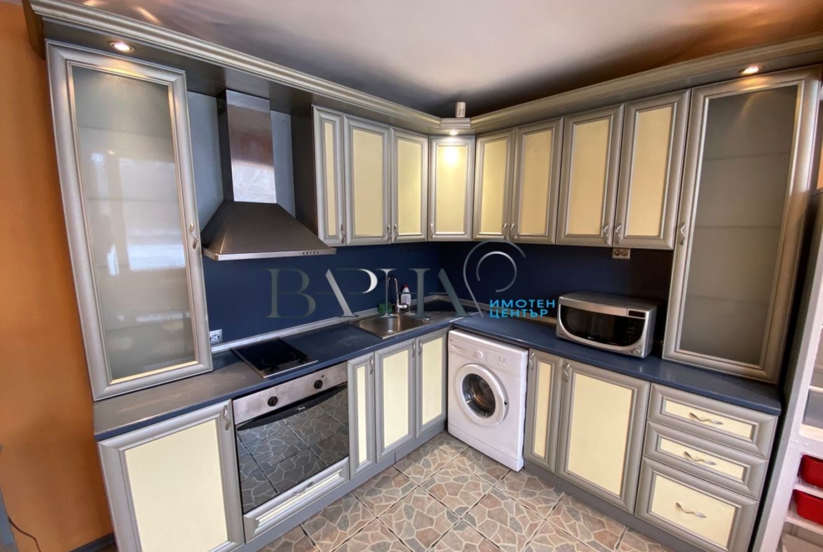 2-стаен - Варна, Генералите - 0