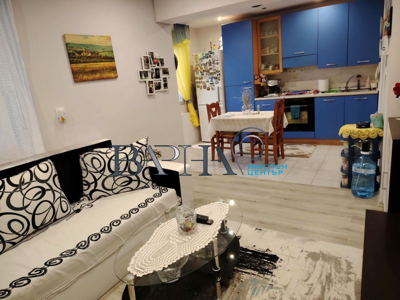 Продава Къща с Двор в с. Аврен-0 Продава Къща с Двор в с. Аврен - 0