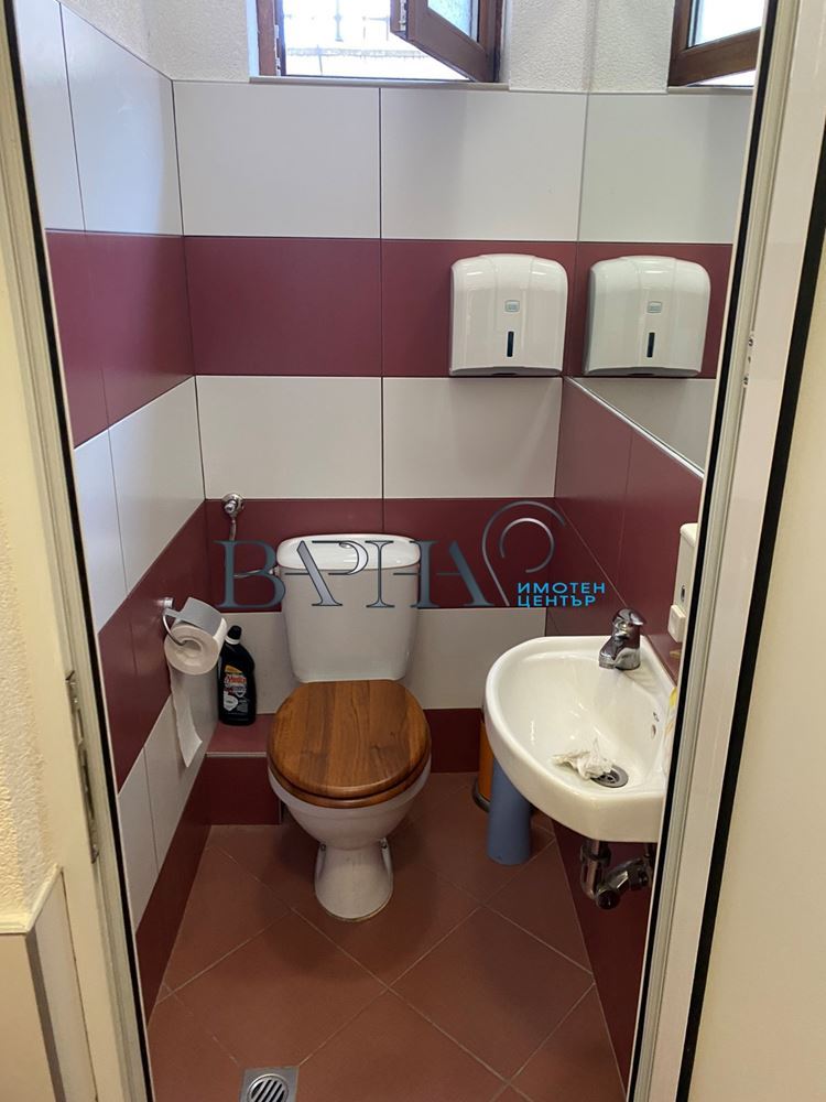 Офис - Варна, Бриз - 0