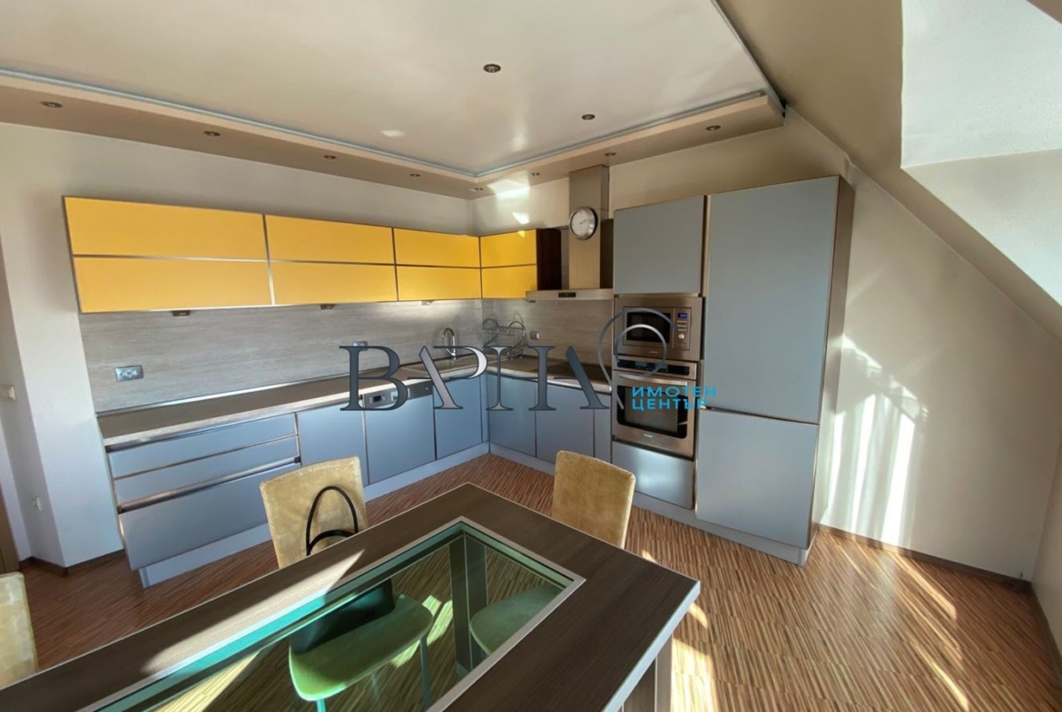 4-стаен - Варна, Погребите - 0