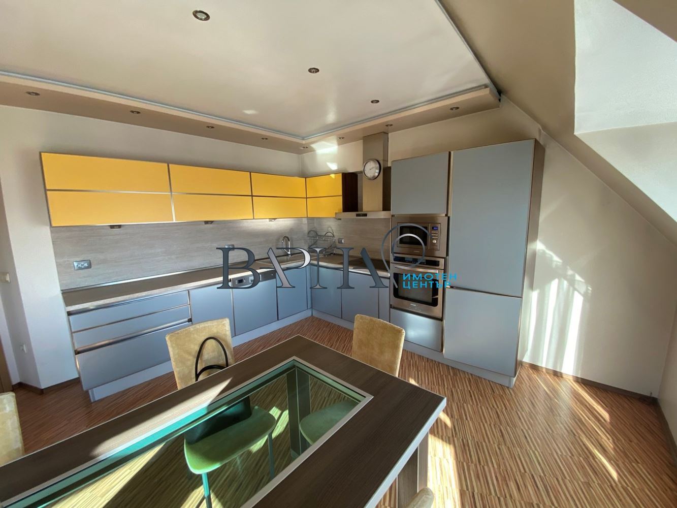 4-стаен - Варна, Погребите - 0