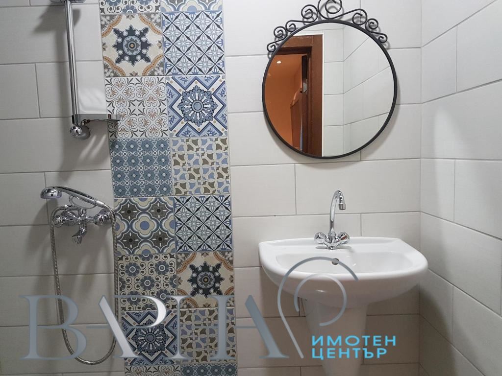 2-стаен - Варна, Базар Левски - 0