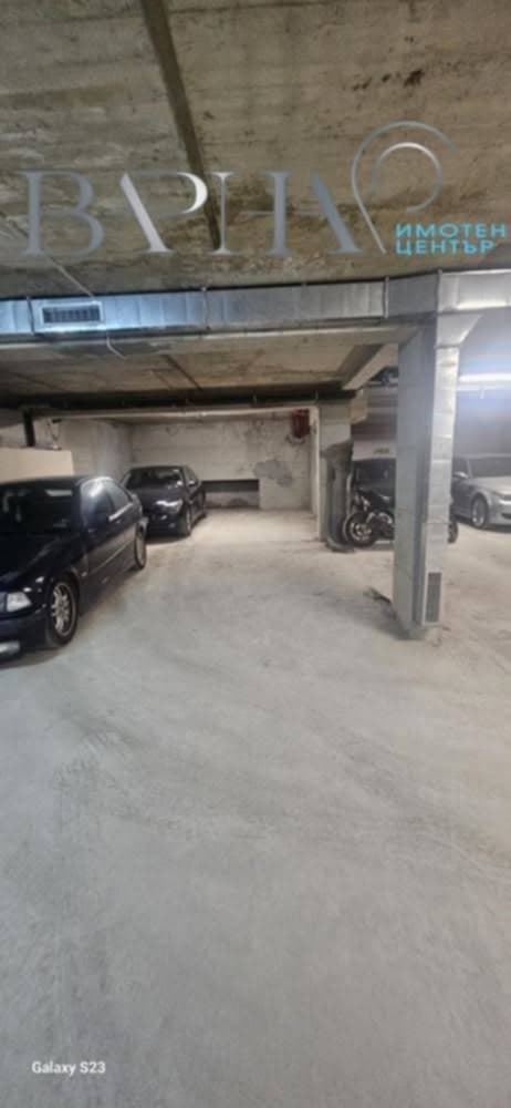 Гараж - Варна, Левски - 0