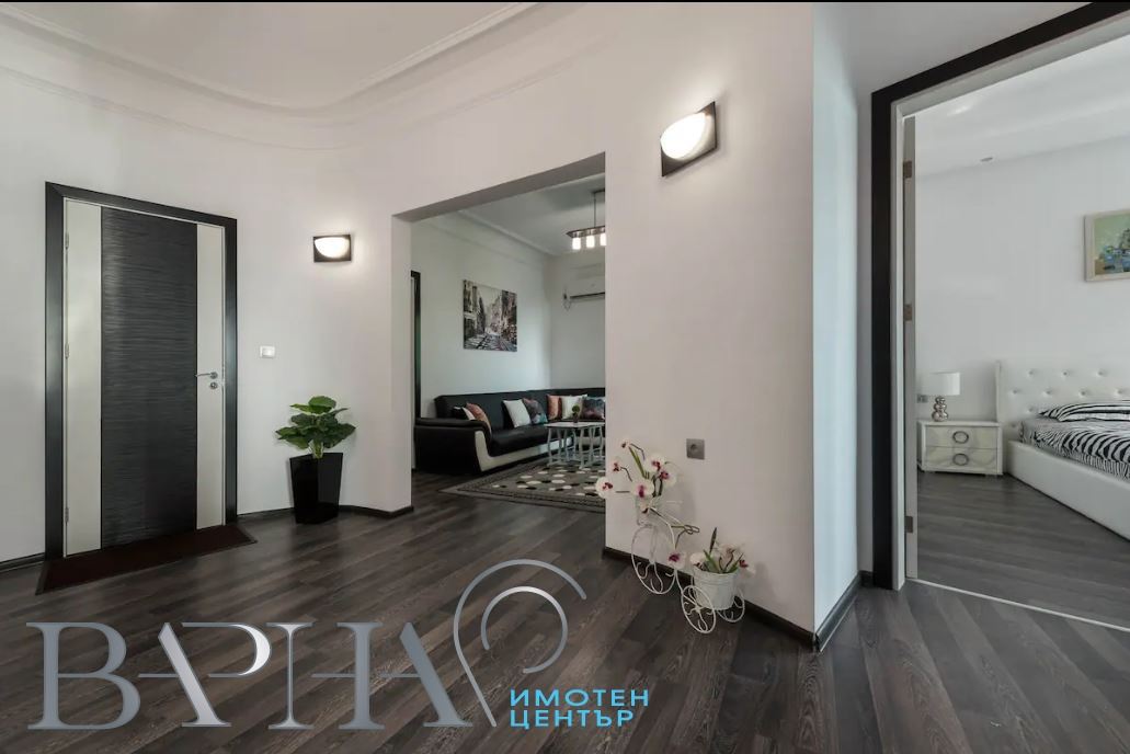 3-стаен - Варна, Център - 0