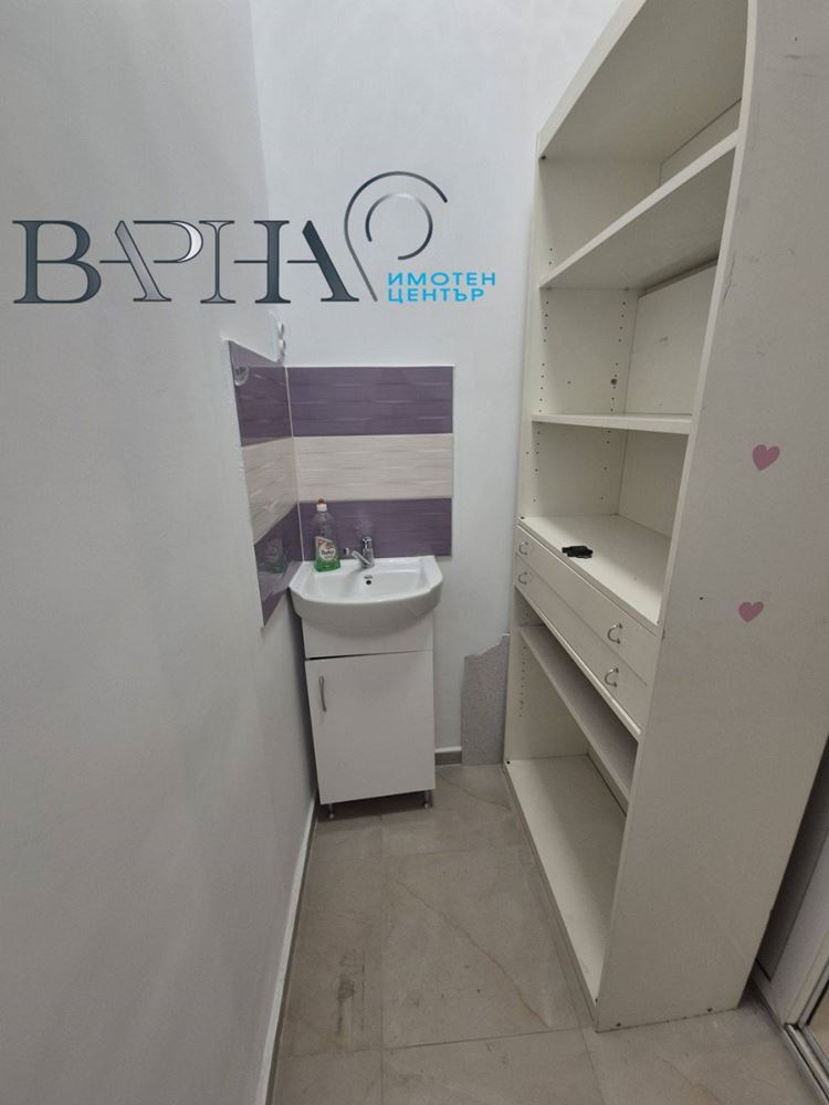 Офис - Варна, Лятно кино Тракия - 0