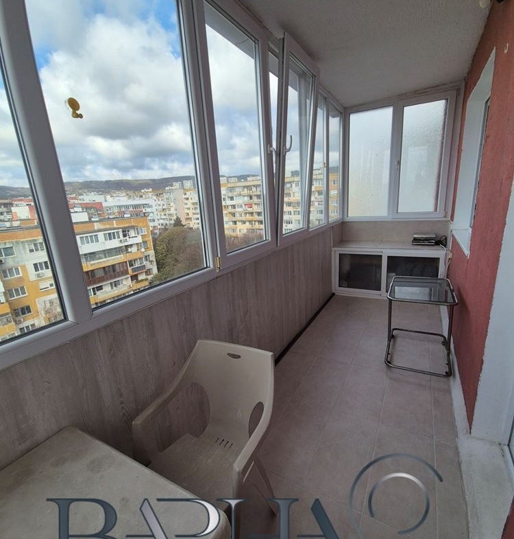 3-стаен - Варна, Генералите - 0