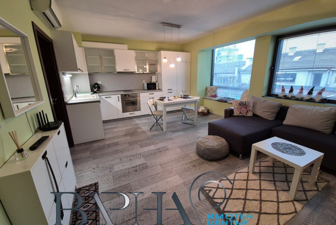 2-стаен - Варна, Спортна зала - 0