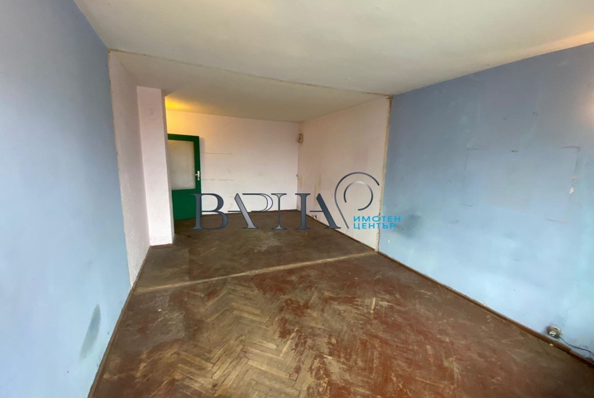 Левски Спалня Хол Кухня - 0