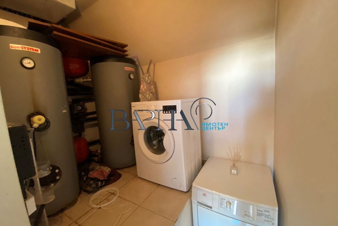 4-стаен - Варна, Погребите - 0