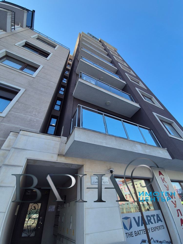 2-стаен - Варна, Гранд Мол Варна - 0